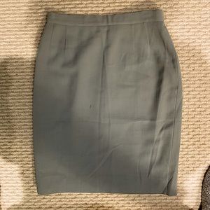 Giorgio Armani Le Collezioni wool skirt in olive